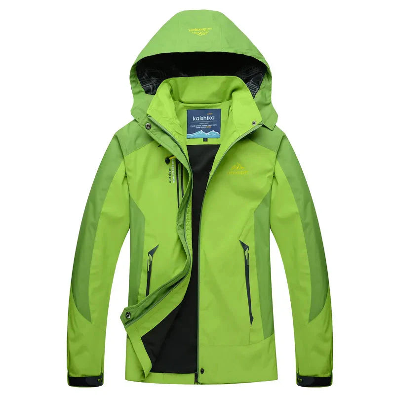 Herren_Kapuzenjacke_mit_Rei_verschluss_und_mehreren_Taschen1.webp