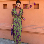 Sommer-Maxikleid für Damen mit Blumenmuster und V-Ausschnitt