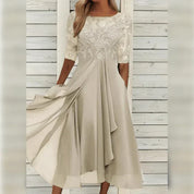 Damen-Midikleid mit Spitzenoberteil und halblangen Ärmeln