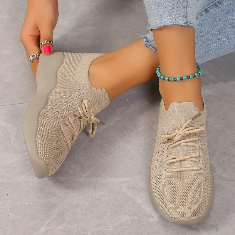 Damen-Slip-On-Strick-Walkingschuhe mit strukturierter Sohle