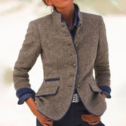 Damen-Winterblazer mit Stehkragen und Pattentaschen
