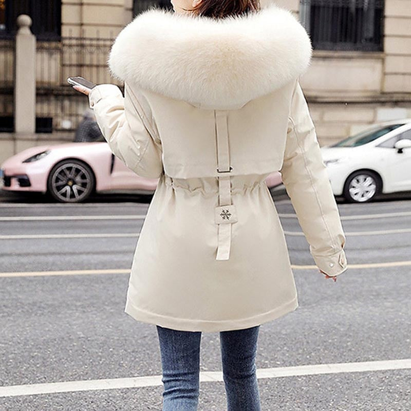 Women's winter coat with faux fur hood and zipper