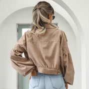 Damen Cropped Jacke mit Knopfverschluss und Klappentaschen