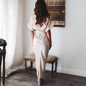Damen Maxikleid mit kurzen Ärmeln und geknoteter Taille