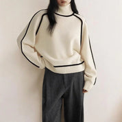 Damen Rollkragenpullover mit Rippbündchen und Kontrastpaspel