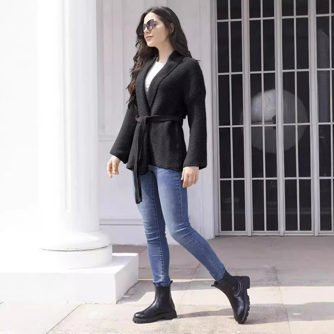 Damen Strickjacke mit Gürtel und offenem Frontdesign