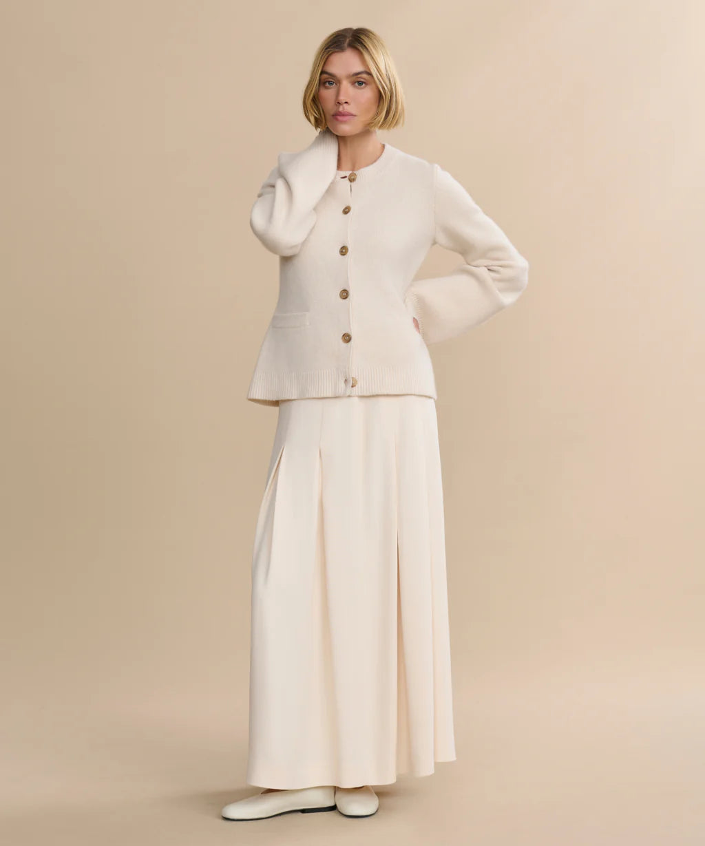 Damen Strickjacke mit langen Ärmeln Rundhalsausschnitt und Fronttaschen