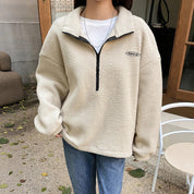 Damen Sweatshirt mit Stehkragen und Halbzipp Verschluss