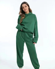 Damen Winter Set aus Hoodie und Jogginghose mit Kordelzugkapuze