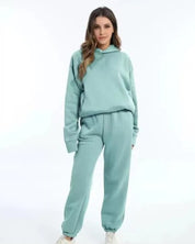 Damen Winter Set aus Hoodie und Jogginghose mit Kordelzugkapuze