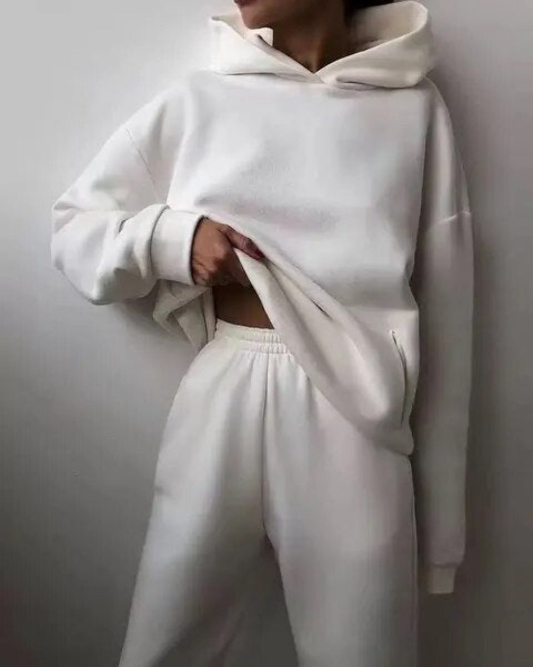 Damen Winter Set aus Hoodie und Jogginghose mit Kordelzugkapuze