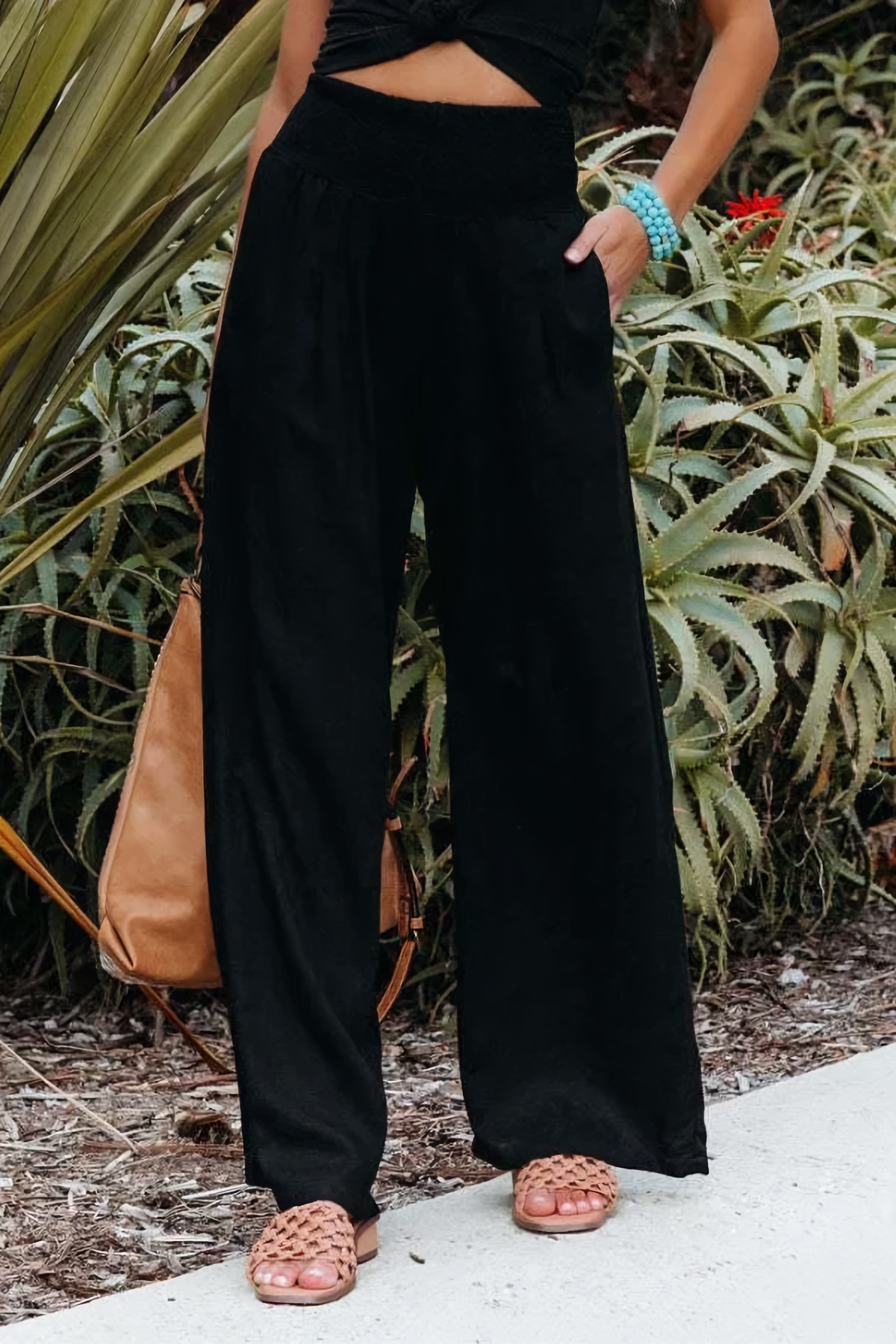 Damen Sommerhose mit weitem Bein, hoher Taille und Taschen
