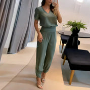 Damenbluse mit V-Ausschnitt und taillierte Hose für jede Jahreszeit