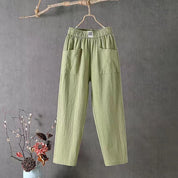 Damenhose mit geradem Bein, Taschen und elastischem Bund