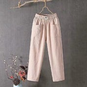 Damenhose mit geradem Bein, Taschen und elastischem Bund