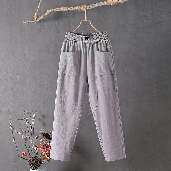 Damenhose mit geradem Bein, Taschen und elastischem Bund