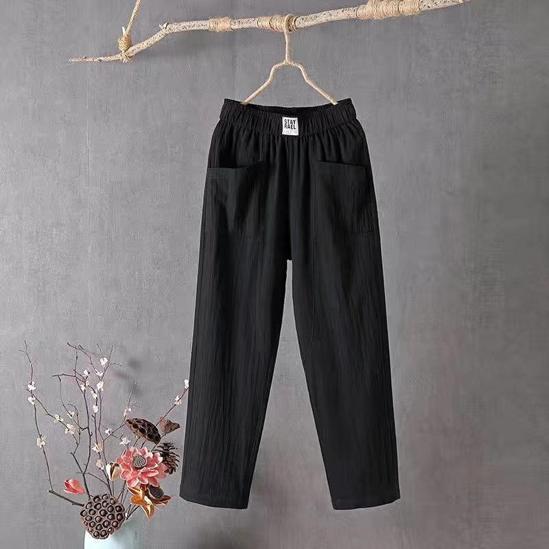 Damenhose mit geradem Bein, Taschen und elastischem Bund