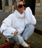 Damenpullover mit langen Ärmeln Rollkragen und geripptem Saum