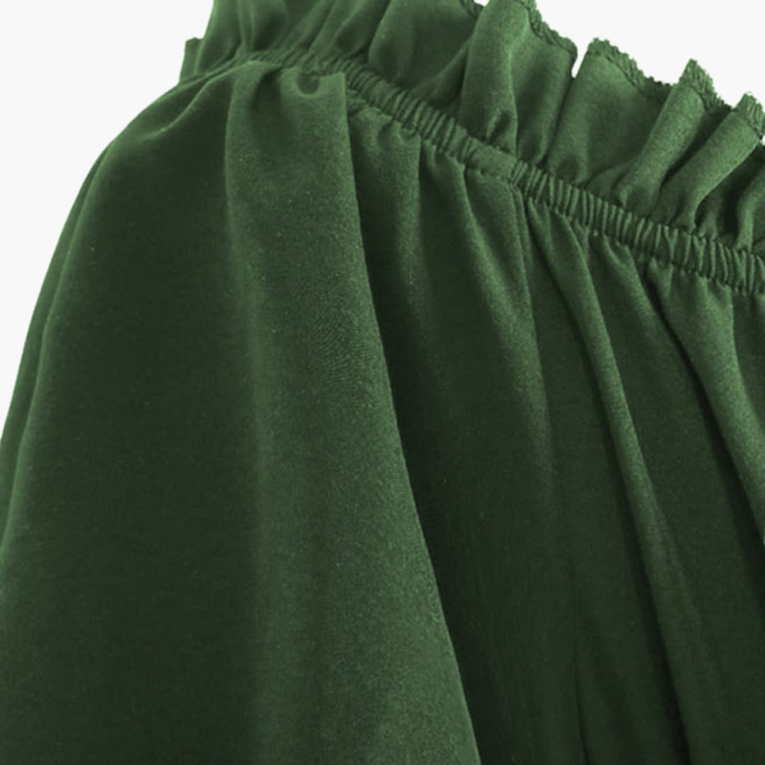 Dirndl kleid für Damen mit Puffärmeln und Rüschensaum