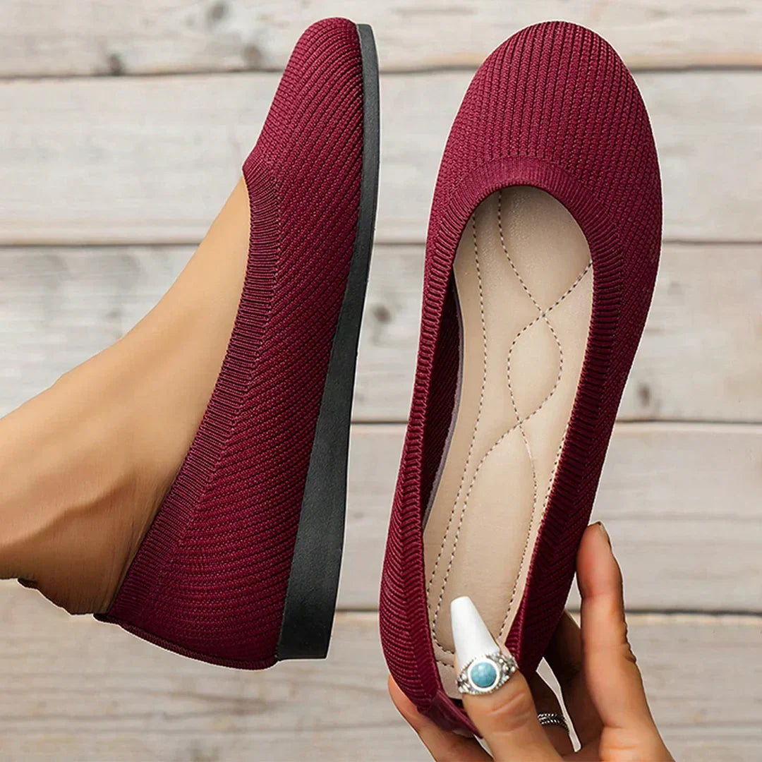 Flache Damen Slipper mit rutschfester Sohle und runder Zehe