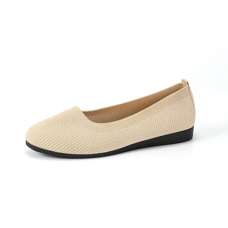 Flache Damen Slipper mit rutschfester Sohle und runder Zehe