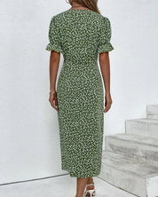 Frauen Blumen Kleid mit V-Ausschnitt und kurzen Ärmeln