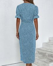 Frauen Blumen Kleid mit V-Ausschnitt und kurzen Ärmeln