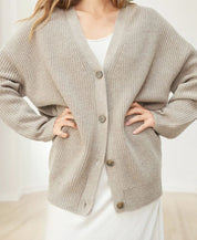 Ribbed cardigan with buttons for plus-size women
