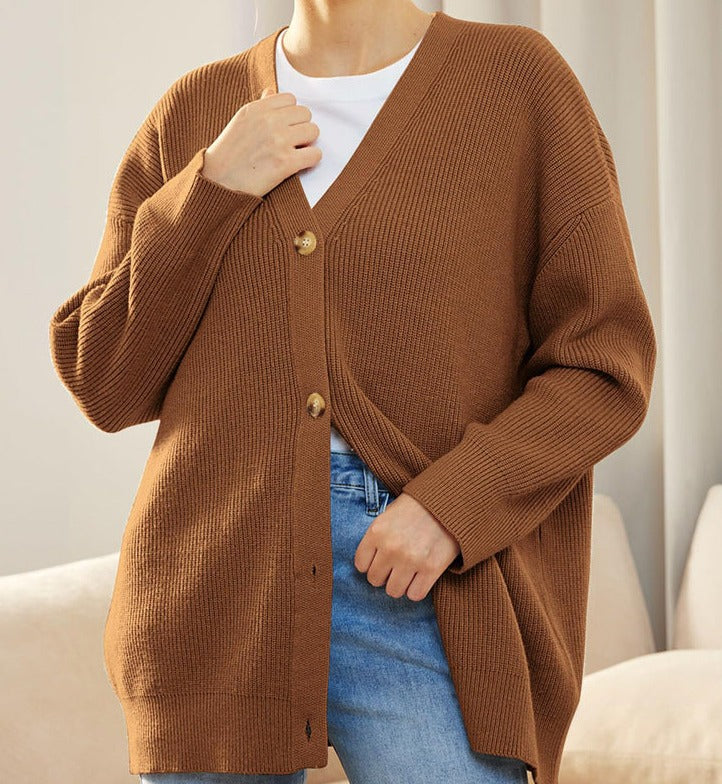 Ribbed cardigan with buttons for plus-size women