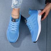 Gestrickte Damen-Sneaker zum Schnüren mit gepolsterter Sohle und Mesh-Obermaterial