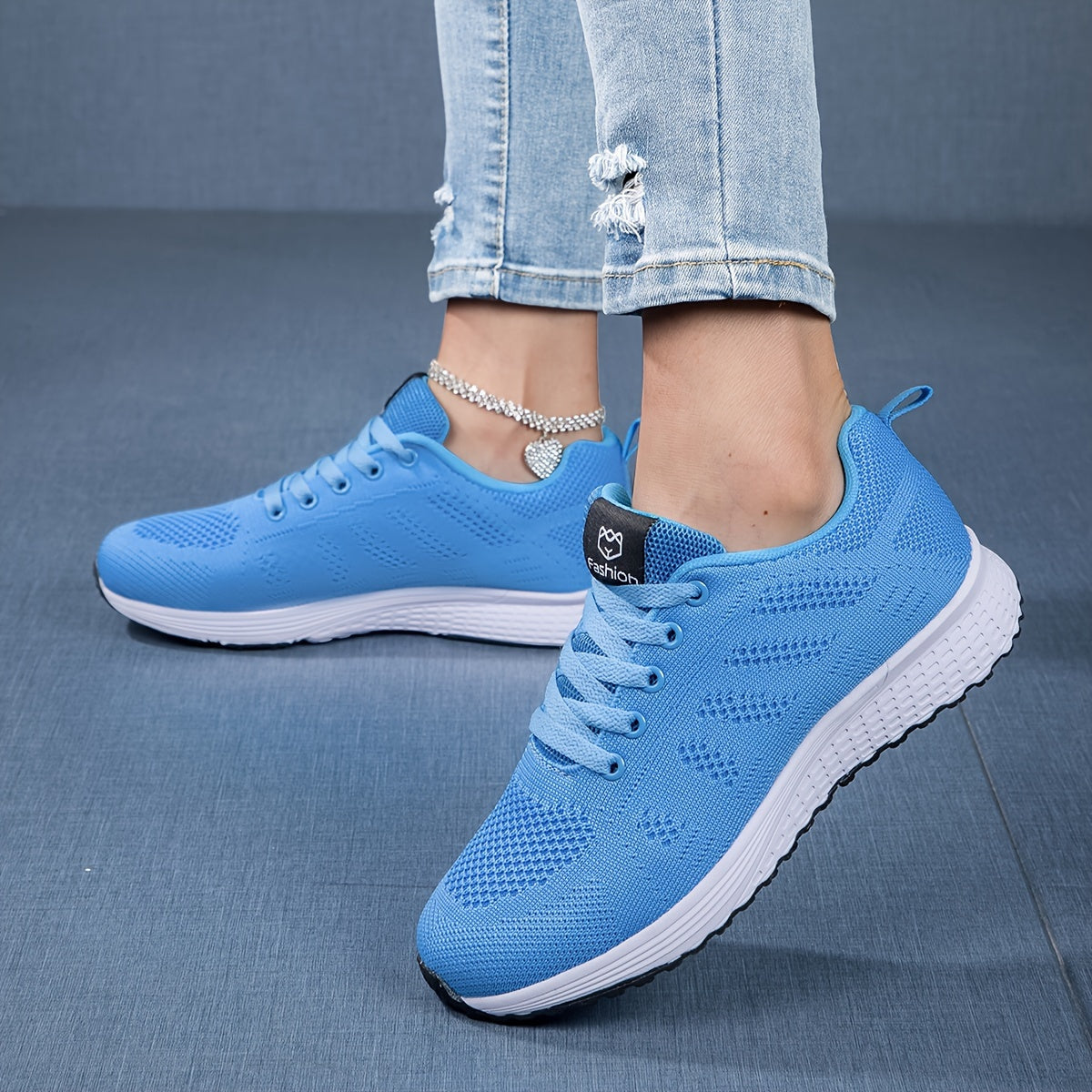 GestrickteDamen-SneakerzumSchnurenmitgepolsterterSohleundMesh-Obermaterial_2.jpg