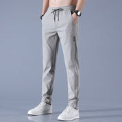 Herren-Jogginghose mit Kordelzug in der Taille und Seitentaschen