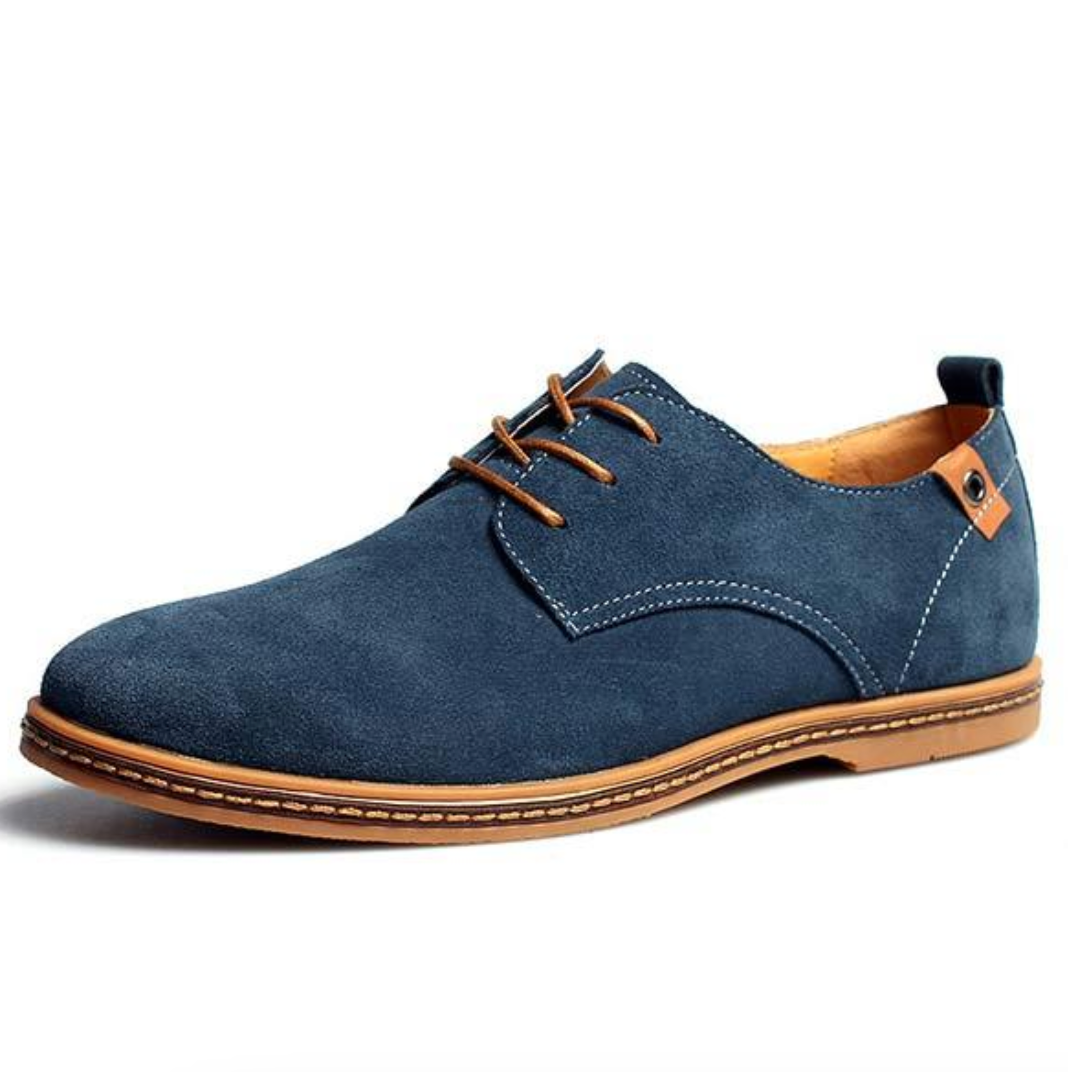 Herren-Oxford-Schuhe_mit_Schn_rverschluss_und_gen_hten_Details.png
