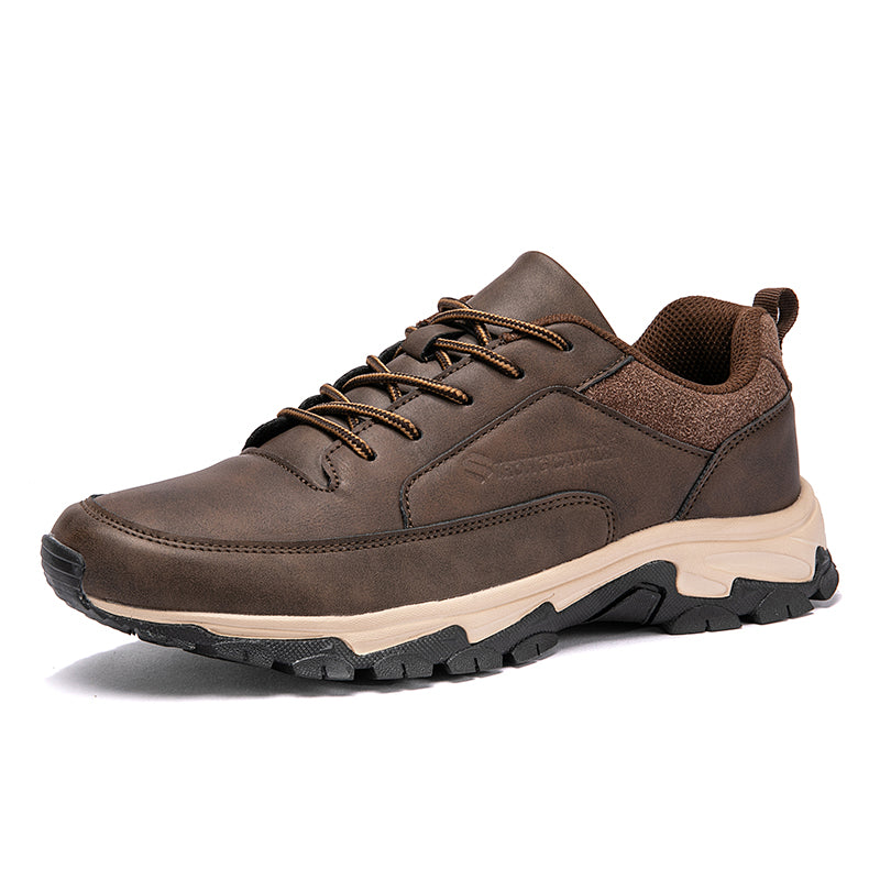 Herren-Schn_rsneaker_mit_niedrigem_Schaft_gepolstertem_Kragen_und_Profilsohle_AWQ.jpg