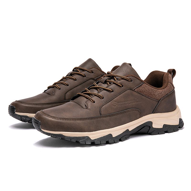Herren-Schnürsneaker mit niedrigem Schaft gepolstertem Kragen und Profilsohle