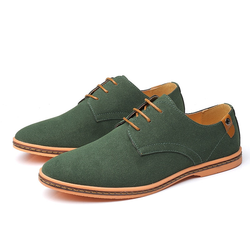 Herren-Schnürschuhe mit Kontrastsohle für den Freizeitbereich