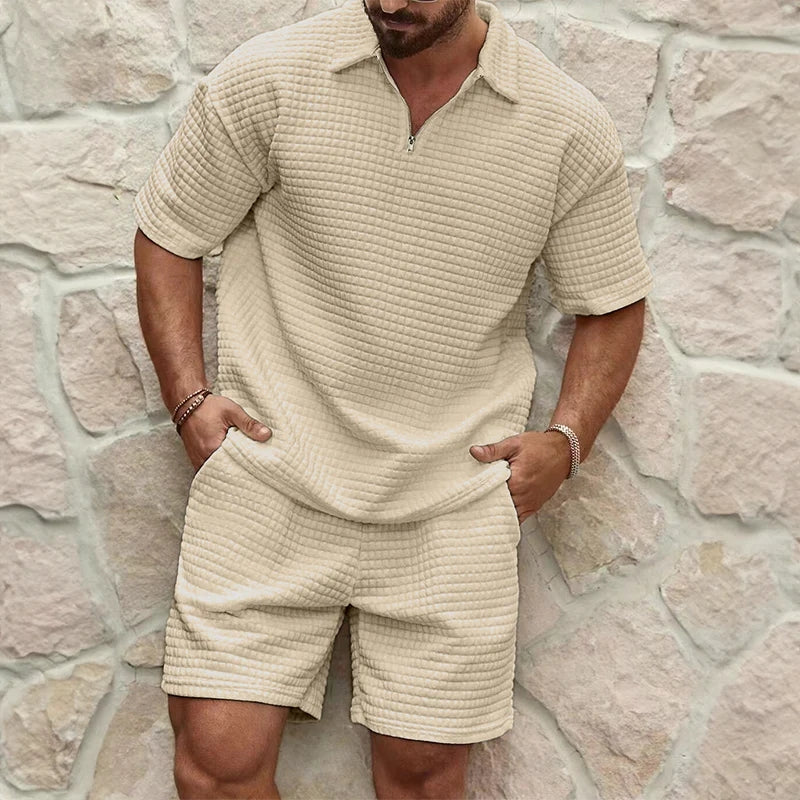 Herren-Set aus kurzärmligem Hemd und Shorts mit Reißverschlusskragen