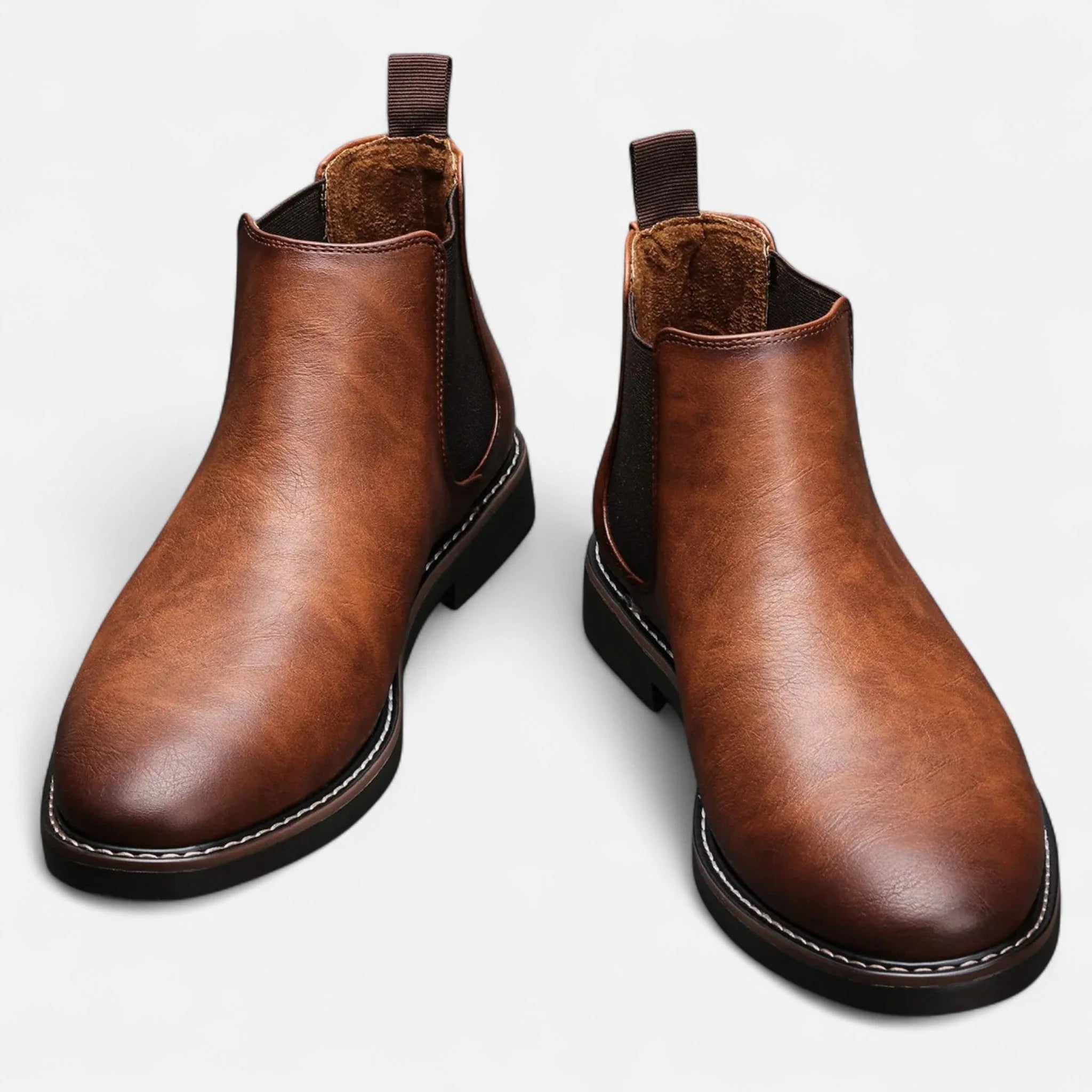 Herren Stiefeletten mit elastischen Seiteneinsätzen und Zuglasche hinten