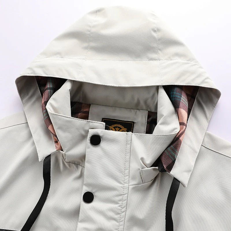 Herren Kapuzenjacke mit Reißverschluss und mehreren Taschen