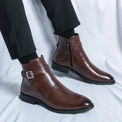 Herren Stiefeletten mit seitlichem Reißverschluss und Knöchelriemen