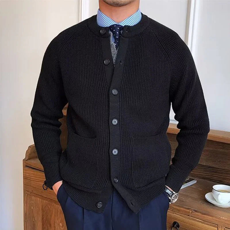 Herren Strickjacke mit Knopfleiste und Fronttaschen