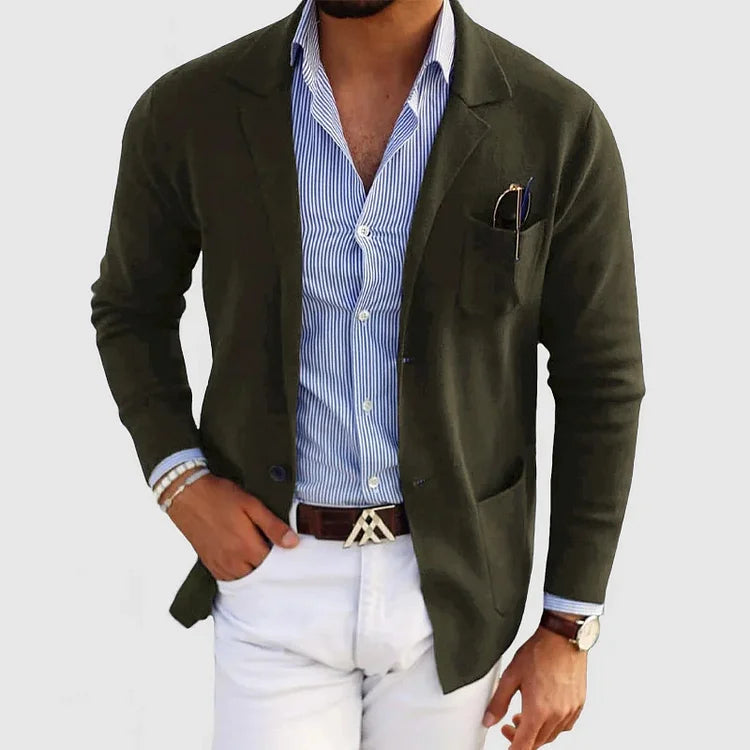 Herrenblazer mit gekerbtem Revers und aufgesetzten Taschen für die ganze Saison