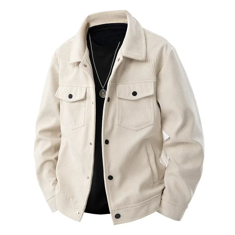 HerrenjackemitDruckknopfverschlussundPattentaschen_3.webp