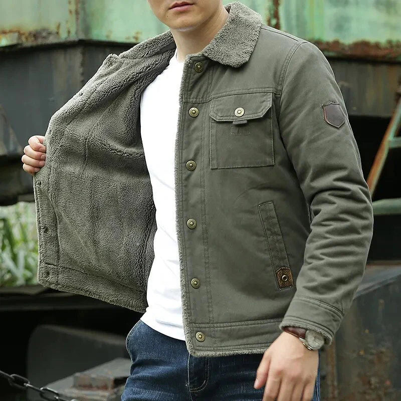 Herrenjacke mit Fleecefutter Hemdkragen und Knopfverschluss