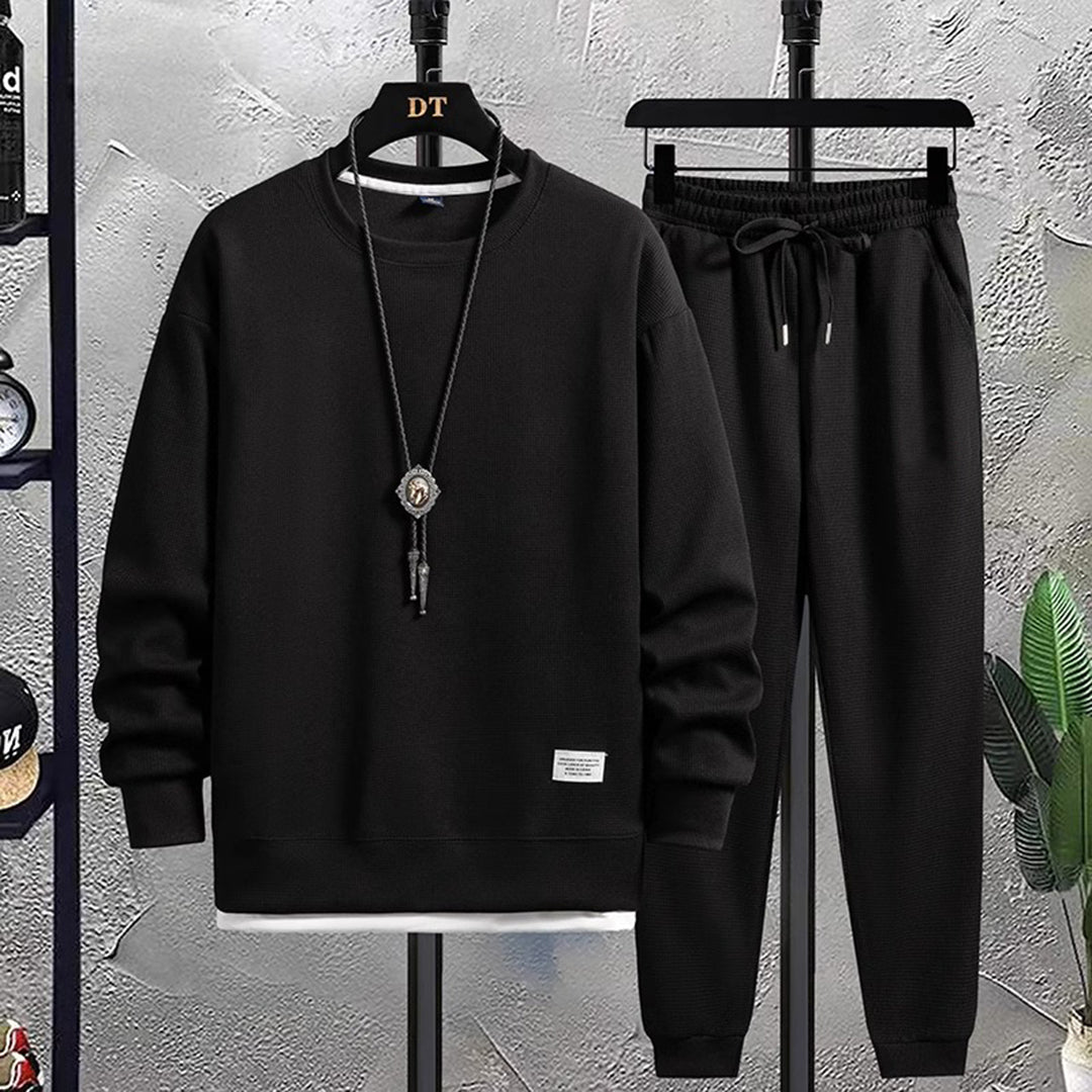 Modernes Jogging-Set für Herren