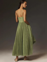 Plissiertes Midikleid für Damen mit Spaghettiträgern und hoch-tiefem Saum