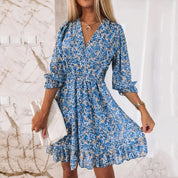 Knielanges Boho-Damenkleid mit V-Ausschnitt und Rüschensaum