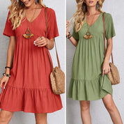 Kurzärmeliges Sommerkleid in A-Linie mit gerüschtem Saum
