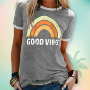Kurzärmeliges grafisches Damen-T-Shirt mit Rundhalsausschnitt