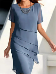 Lagen-Cocktailkleid für Frauen mit kurzen Ärmeln